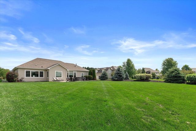2200 Carlas WAY, Mount Pleasant, WI 53406