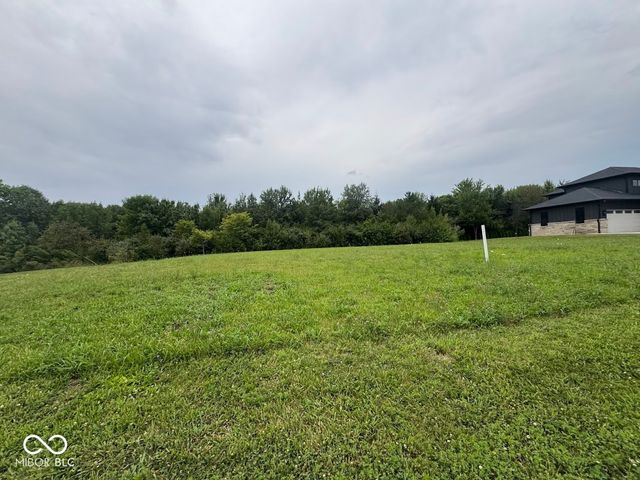 10450 Woodhall, Carmel, IN 46032