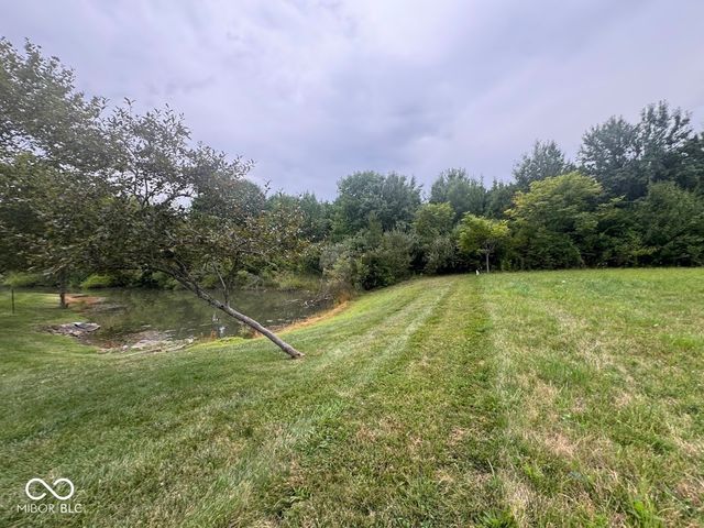 10450 Woodhall, Carmel, IN 46032