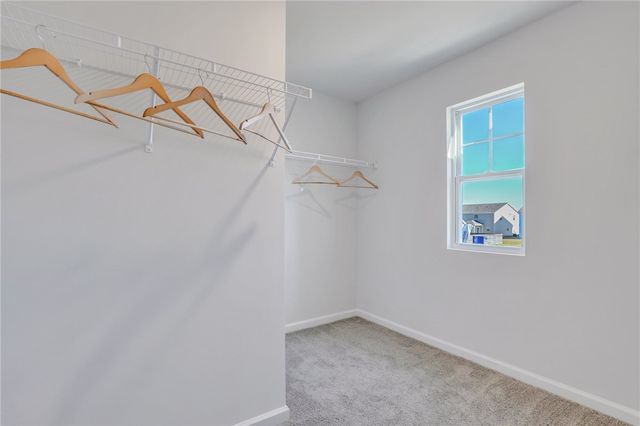 1058 Lakes Blvd, Brunswick, GA 31525