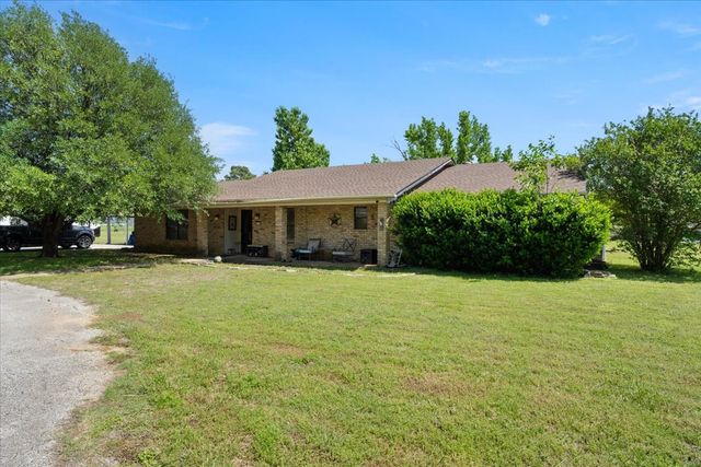 119 Wildwood Court, Mansfield, TX 76063