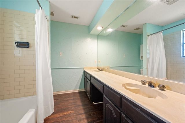 119 Wildwood Court, Mansfield, TX 76063