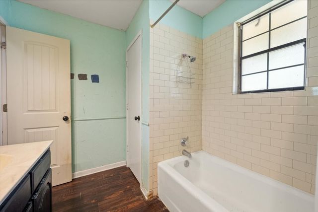 119 Wildwood Court, Mansfield, TX 76063