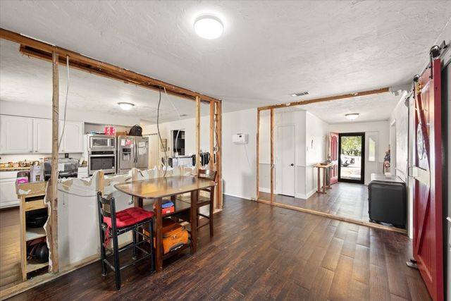 119 Wildwood Court, Mansfield, TX 76063