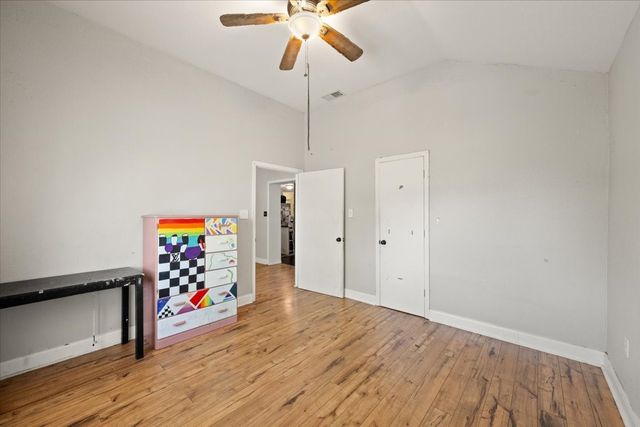 119 Wildwood Court, Mansfield, TX 76063