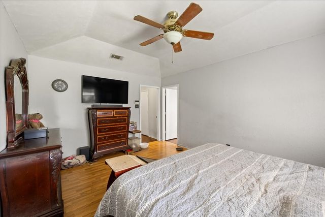 119 Wildwood Court, Mansfield, TX 76063