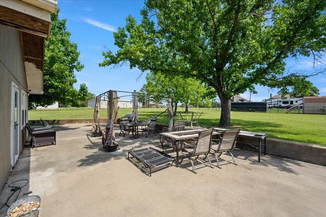 119 Wildwood Court, Mansfield, TX 76063