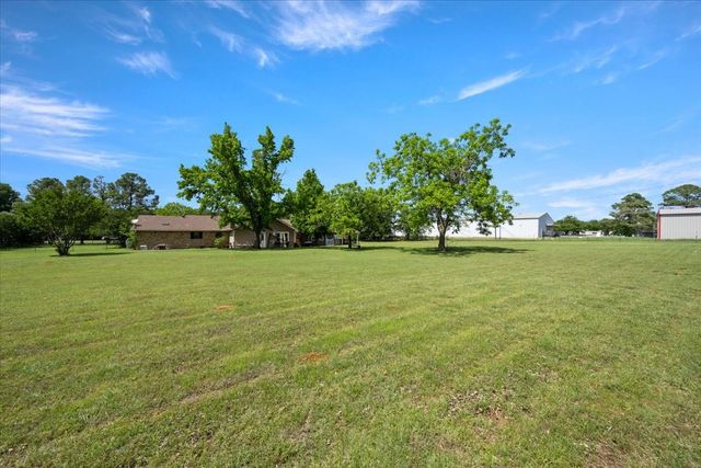 119 Wildwood Court, Mansfield, TX 76063