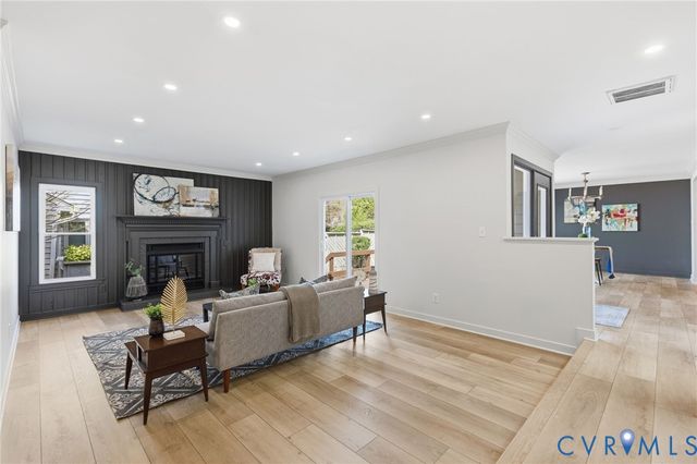 4714 Five Springs Ct, Midlothian, VA 23112