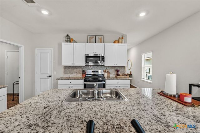 2842 Brogan Creek, New Braunfels, TX 78130