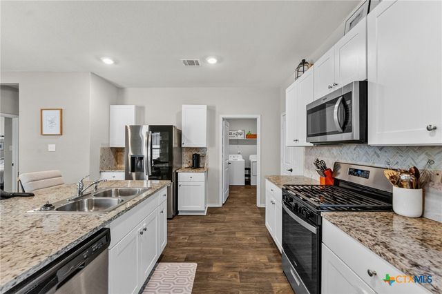 2842 Brogan Creek, New Braunfels, TX 78130