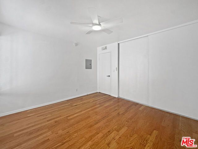 14950 Victory Boulevard 104, Van Nuys (los Angeles), CA 91411