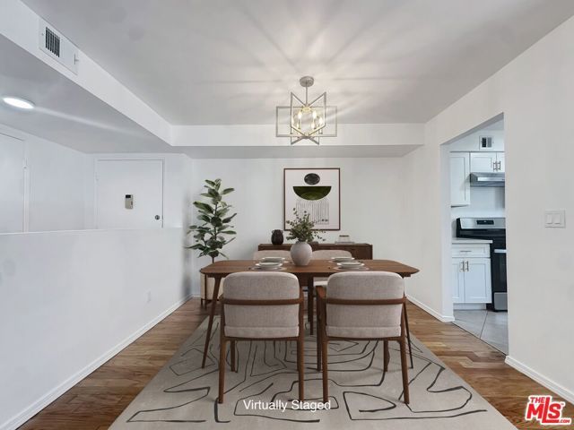14950 Victory Boulevard 104, Van Nuys (los Angeles), CA 91411