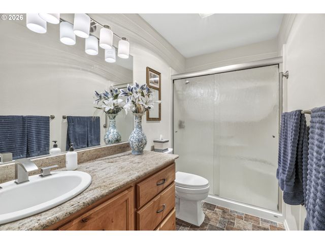 1709 Nw 86TH Way, Vancouver, WA 98665