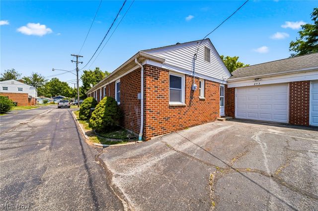245 E 235th Street 131, Euclid, OH 44123
