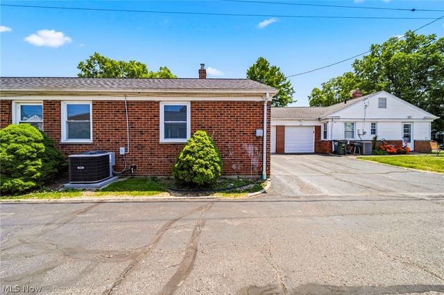 245 E 235th Street 131, Euclid, OH 44123
