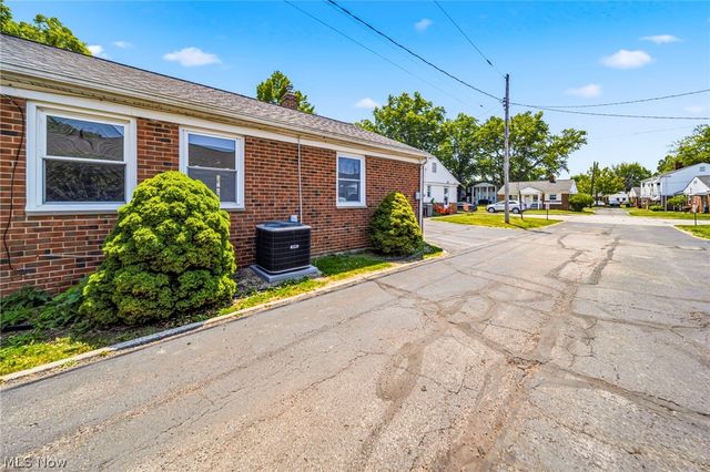 245 E 235th Street 131, Euclid, OH 44123
