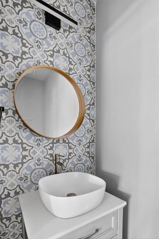 10755 SW 17th Pl, Davie, FL 33324