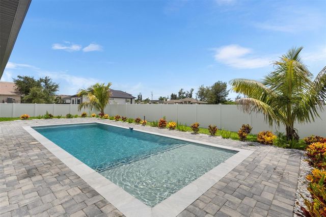 10 SW 33RD AVENUE, Cape Coral, FL 33991