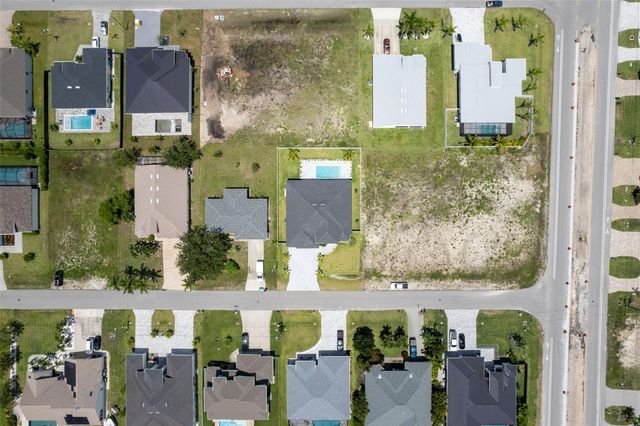 10 SW 33RD AVENUE, Cape Coral, FL 33991