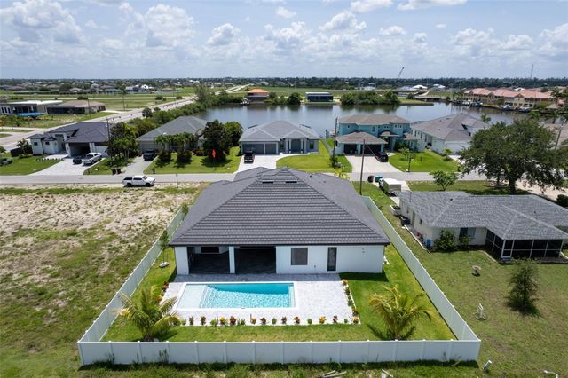 10 SW 33RD AVENUE, Cape Coral, FL 33991