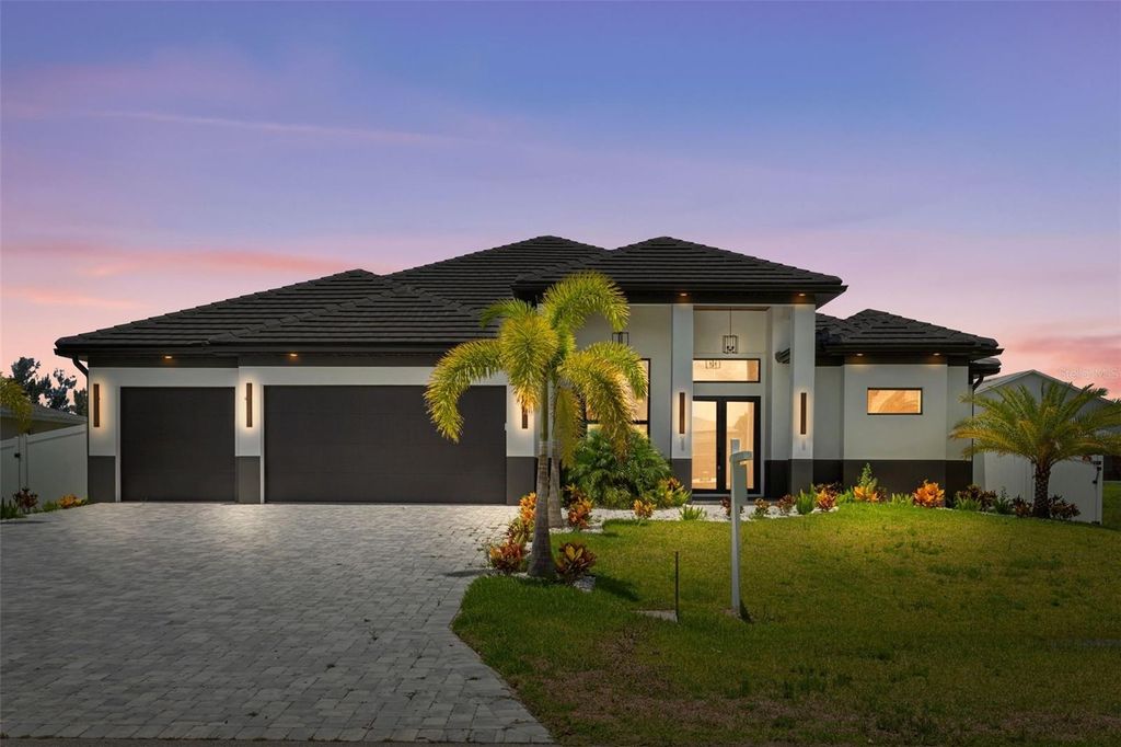 10 SW 33RD AVENUE, Cape Coral, FL 33991