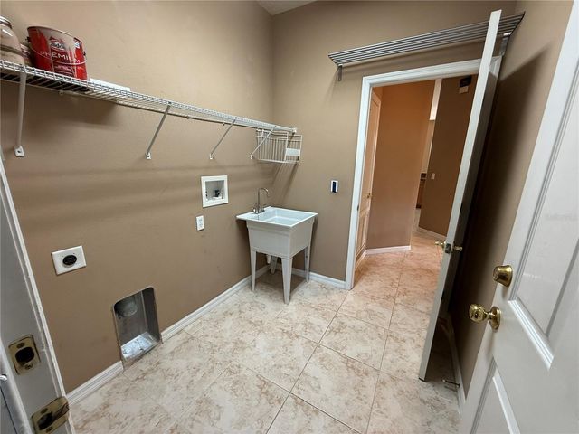 3231 PAWLEYS LOOP N, St Cloud, FL 34769