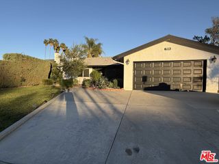 7656 Capistrano Avenue, West Hills, CA 91304