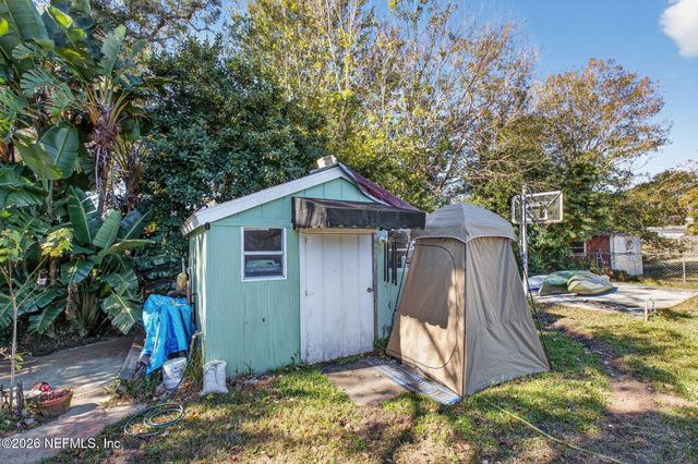 464 JUDY Street, New Smyrna Beach, FL 32168