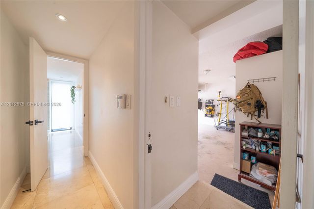 330 SW 133rd Pl 330, Miami, FL 33184