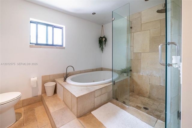 330 SW 133rd Pl 330, Miami, FL 33184