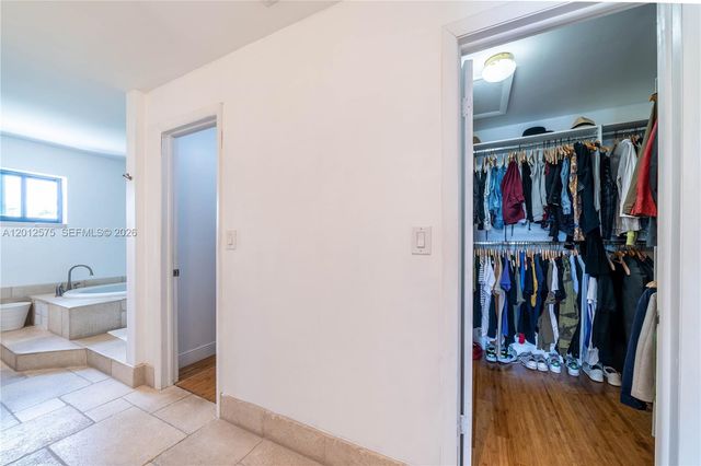 330 SW 133rd Pl 330, Miami, FL 33184