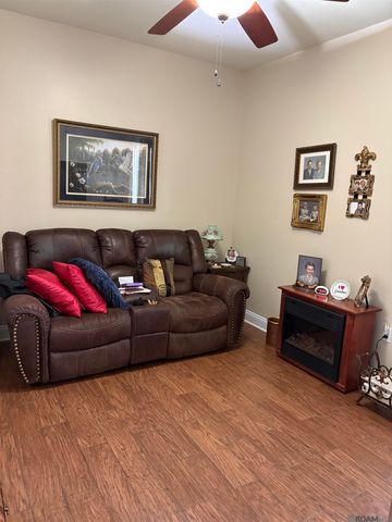 15412 Streamwood Ct, Baton Rouge, LA 70816