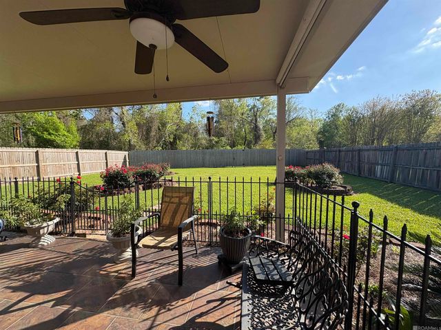 15412 Streamwood Ct, Baton Rouge, LA 70816