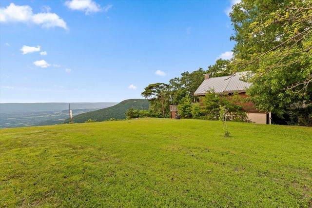 1434 Window Rock Road, Dunlap, TN 37327