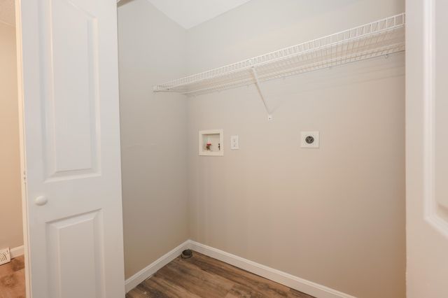 92 Roseanne Lane, Manchester, NH 03103