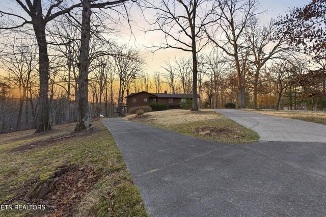 8805 Prairie Schooner Circle, Soddy Daisy, TN 37379