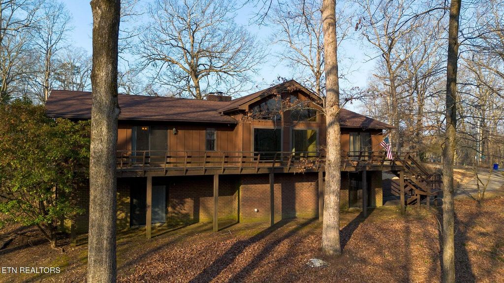 8805 Prairie Schooner Circle, Soddy Daisy, TN 37379