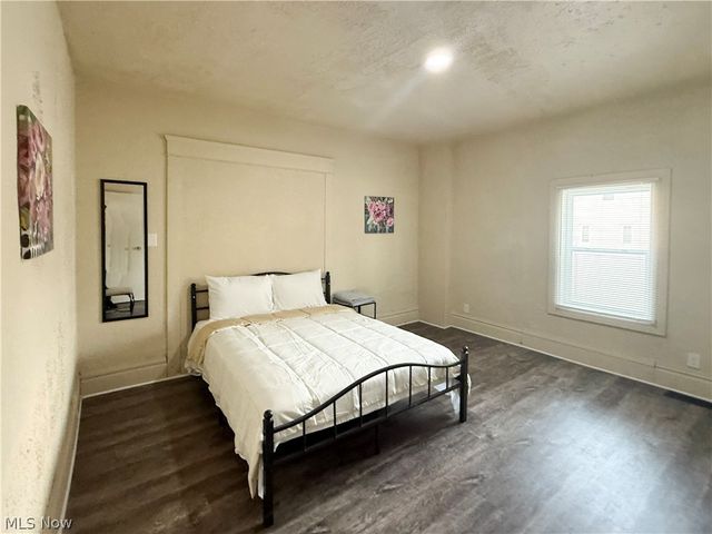 506 Woodlawn Road, Steubenville, OH 43952