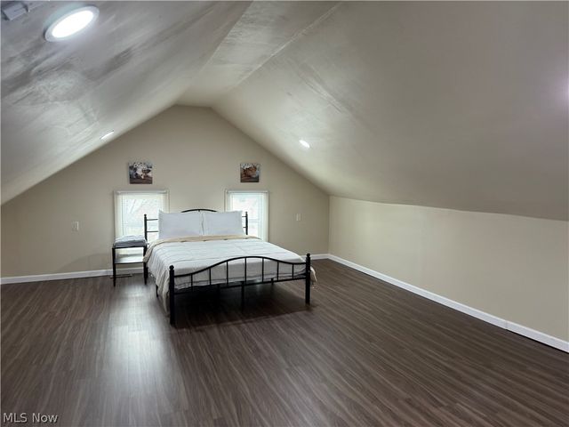 506 Woodlawn Road, Steubenville, OH 43952