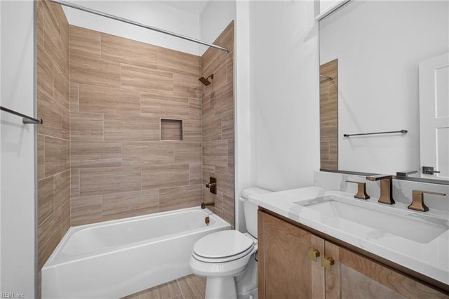 2318 Red Tide RD B, Virginia Beach, VA 23451