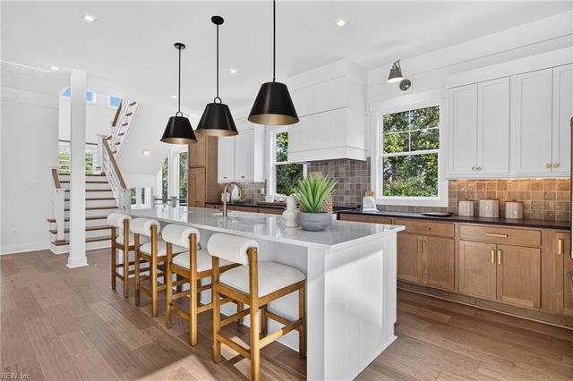 2318 Red Tide RD B, Virginia Beach, VA 23451