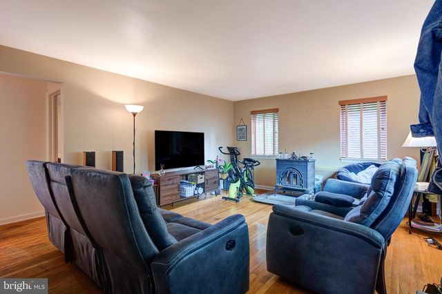 535 BEECHER AVE, Cheltenham, PA 19012