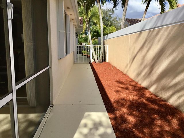 8350 Saint Johns Court, Wellington, FL 33414