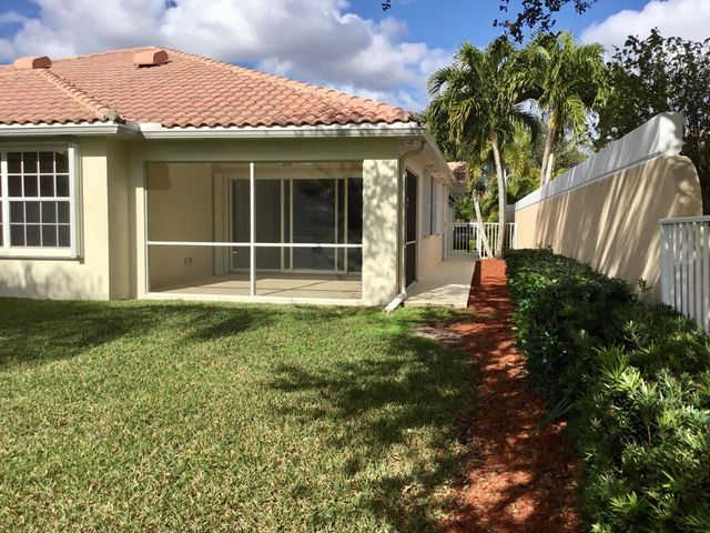8350 Saint Johns Court, Wellington, FL 33414
