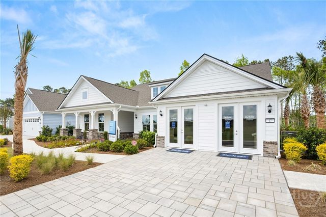 99 Tufted Grass Way, Richmond Hill, GA 31324