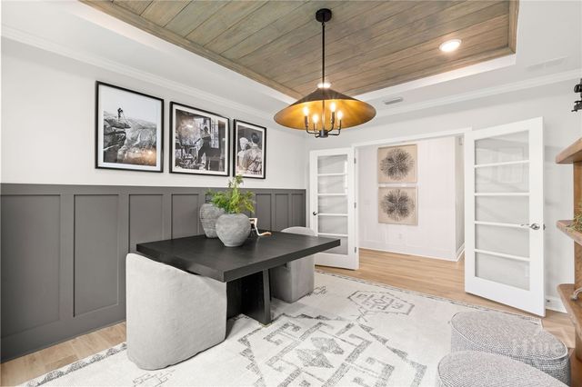 99 Tufted Grass Way, Richmond Hill, GA 31324