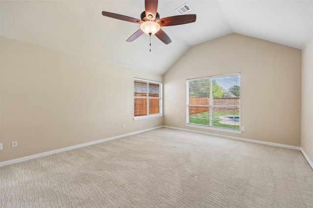 8330 Elena Drive, Lantana, TX 76226