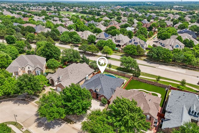 8330 Elena Drive, Lantana, TX 76226