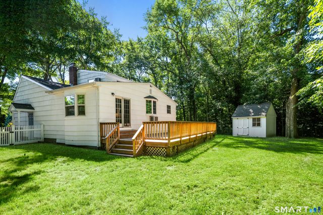 22 Powder Horn Road, Norwalk, CT 06851